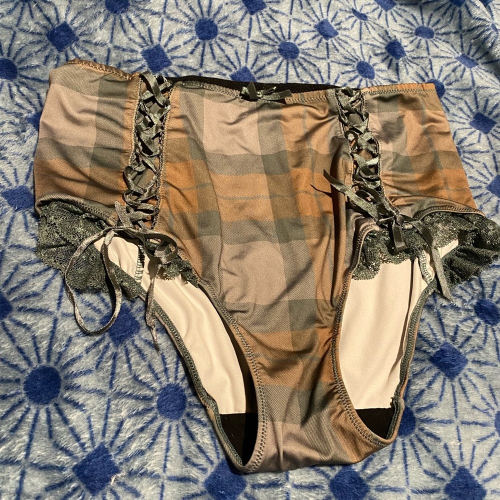 Outlander underwear